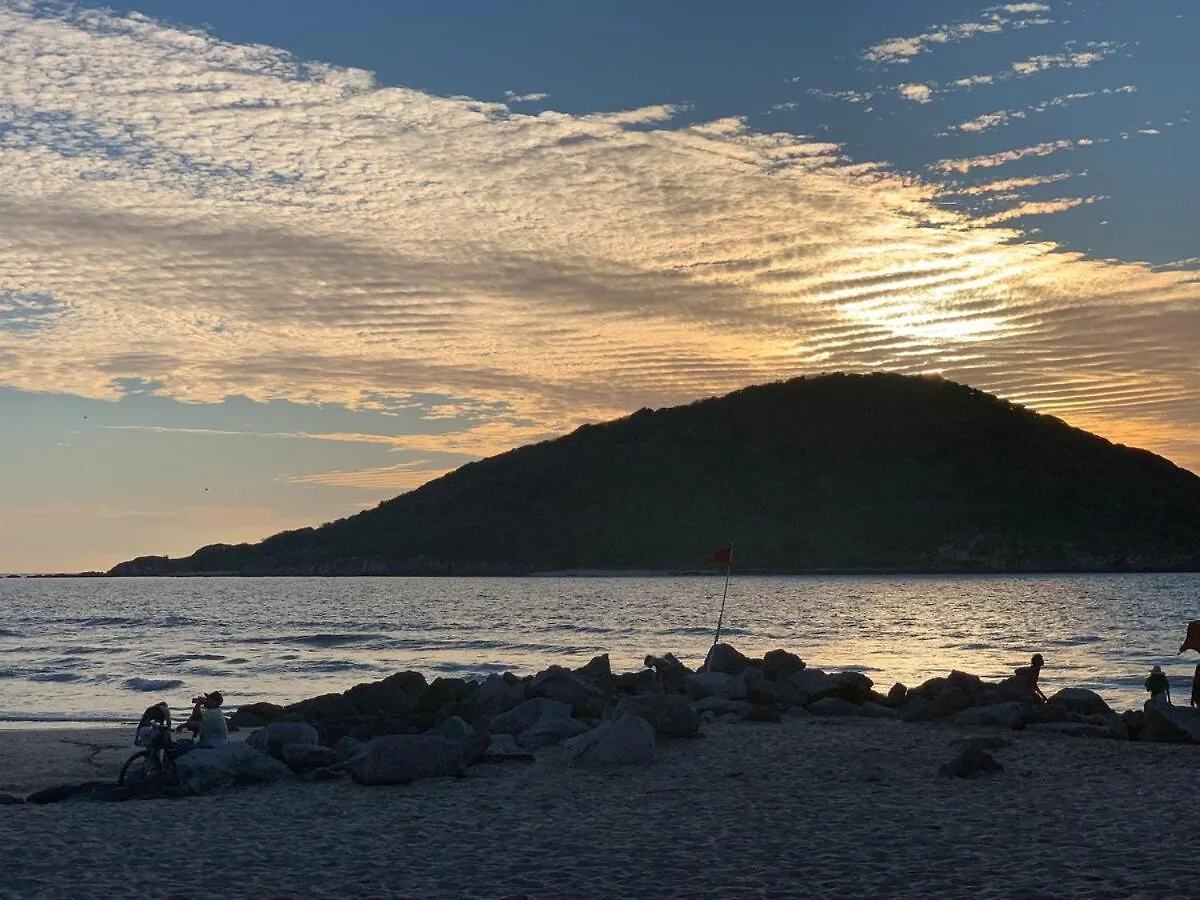 דירה Mazatlan Seaside Serenity Retreat מקסיקו